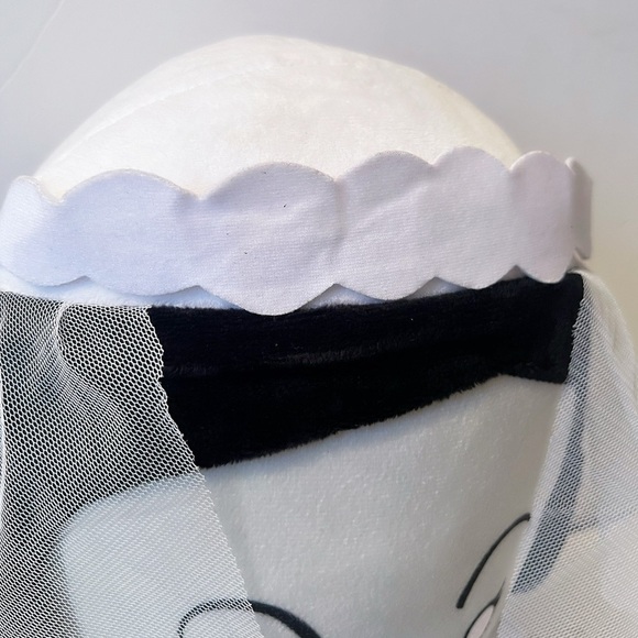 Knott's Berry Farm Knott's Scary Farm 50 Core Four The Bride 14” Plush NWT - Picture 3 of 6